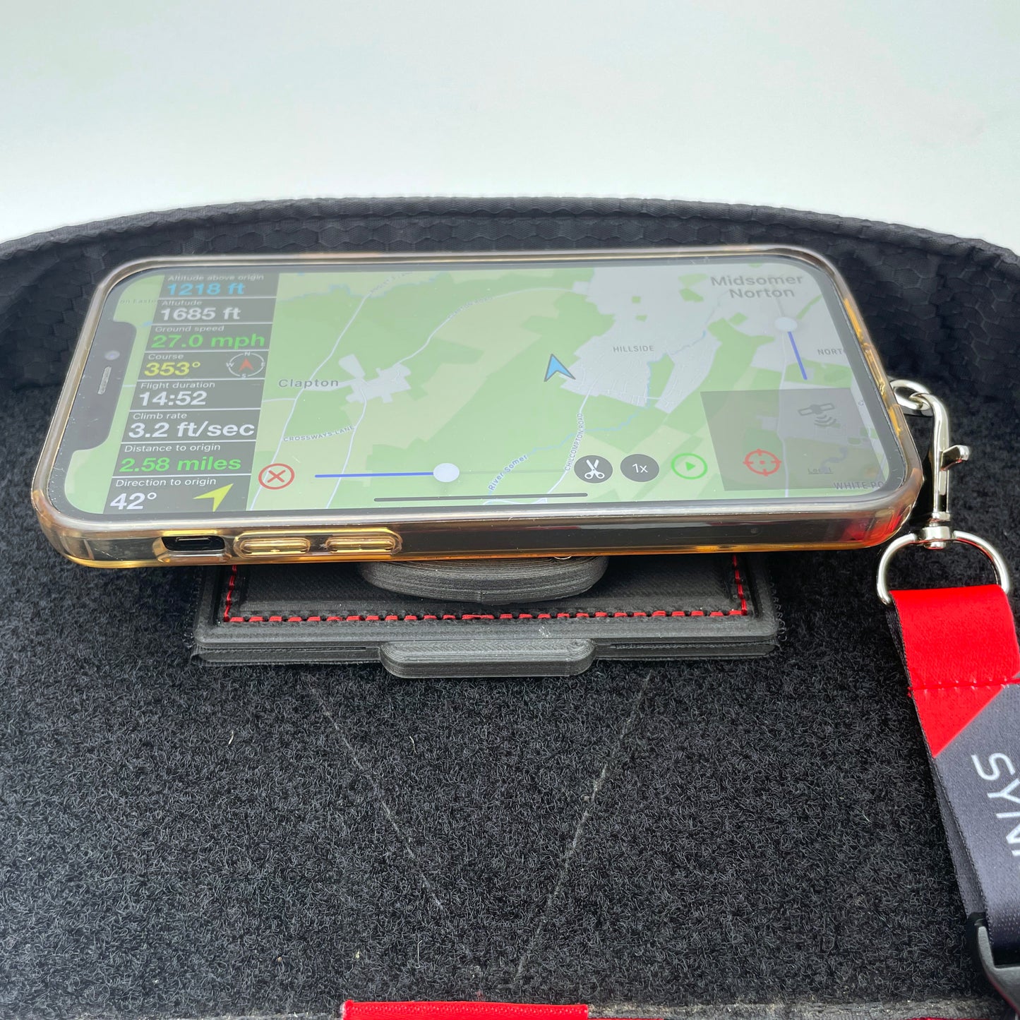 Synio Low Profile Magnetic Paramotoring & Paragliding Attachment