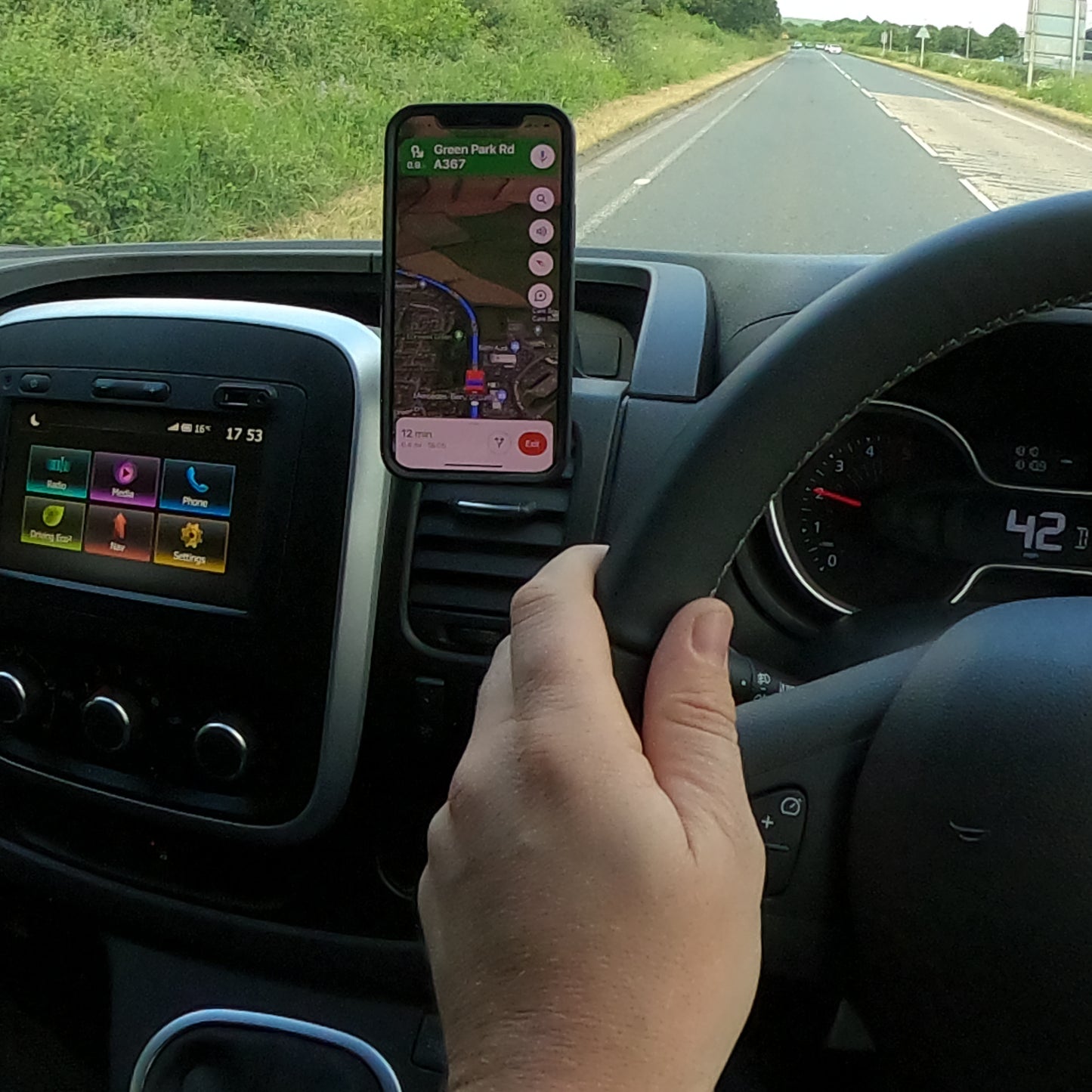 Renault Trafic - Quad Lock - Phone Mount Cradle Holder